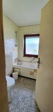 OG: Badezimmer - 