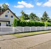 Charmantes Einfamilienhaus mit Einliegerwohnung in Heiligensee - Berlin
