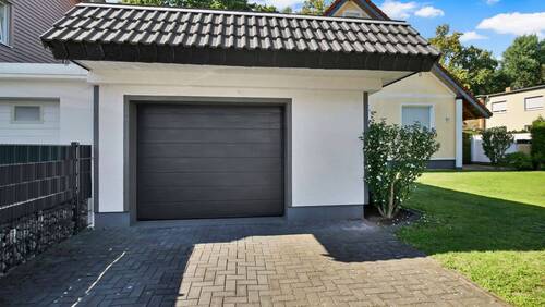 Garage - 