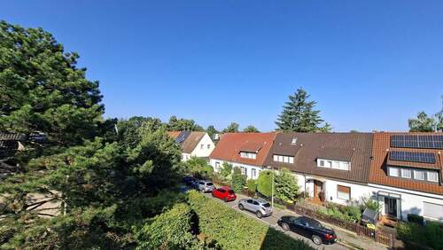 Sicht vom Balkon DG - 