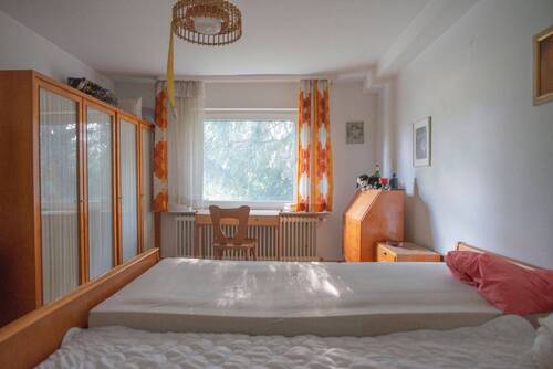 Schlafzimmer GG - 