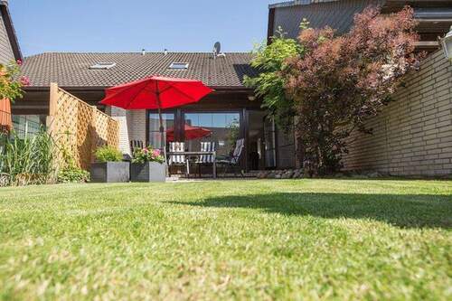 Garten mit Terrasse - 