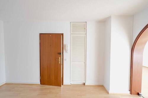 Eingangsbereich inkl. Einbauschrank - 