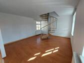 das Wohnzimmer - Etagenwohnung mit 97,90 m² in Grimma zur Miete