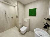 Gäste-Bad mit Dusche - 