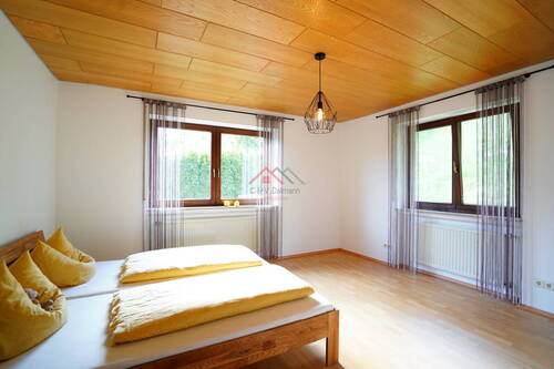 Schlafzimmer 1OG - 