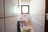 Gäste WC 1 OG - 