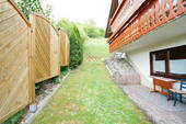 Terrasse und Gartenansicht EG/UG - 