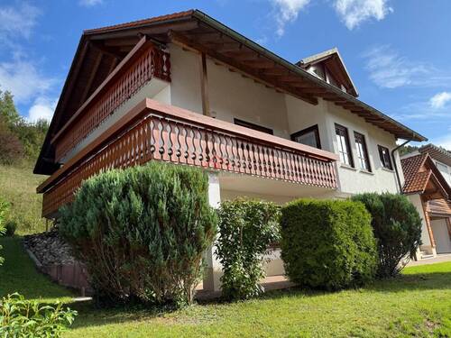 Außen - Südwest - 7 Zimmer Mehrfamilienhaus, Wohnhaus zum Kaufen in Tuttlingen-Nendingen