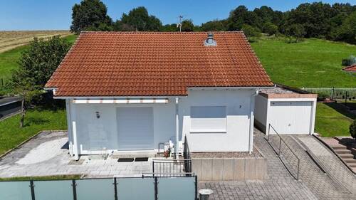 Bild 4 - Mehrfamilienhaus, Wohnhaus mit 73,00 m² in Bad König zum Kaufen