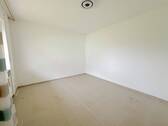 Zimmer 1 EG HH - 
