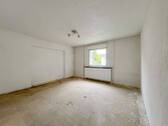 Zimmer 2 EG - Mehrfamilienhaus, Wohnhaus mit 250,00 m&sup2; in Eppertshausen zum Kaufen