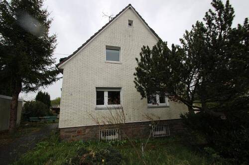 Bild 3 - 6 Zimmer Mehrfamilienhaus, Wohnhaus in Gummersbach