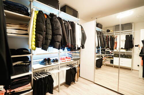 Ankleidezimmer1 - 