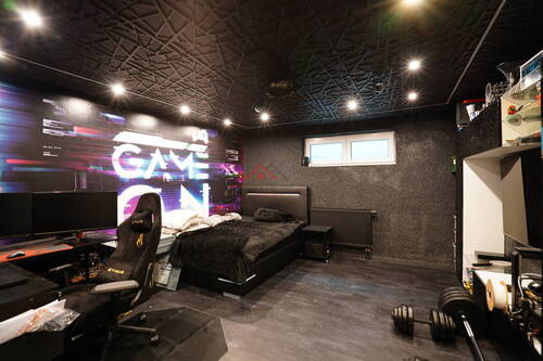 Jugendzimmer UG - 