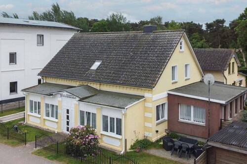 Haus 1 - 1 Zimmer Mehrfamilienhaus, Wohnhaus zum Kaufen in Mönchgut