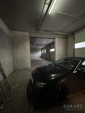 Garage und Lager - 