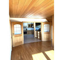 ETW in Hip-Meckenhausen - Ruhig wohnen in einem 2-FH - Hilpoltstein-OT