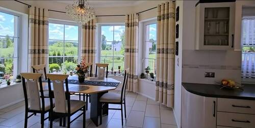 Wohnzimmer mit Esszimmer - 