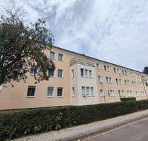 WIR SUCHEN EINEN NACHMIETER - 366,00&nbsp;EUR Kaltmiete, ca.&nbsp; 63,10&nbsp;m&sup2;&nbsp;Wohnfl&auml;che in Kitzscher (PLZ: 04567)