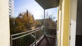 Balkon - Etagenwohnung mit 60,20 m&sup2; in Halle (Saale) zur Miete