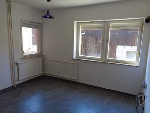 Die Küche - Einfamilienhaus mit 160,00 m&sup2; in Wertheim-Nassig zum Kaufen