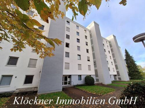Frontansicht - Achtung Studenteneltern! WG taugliche moderne Wohnung in zentraler Lage von SB-Eschberg!