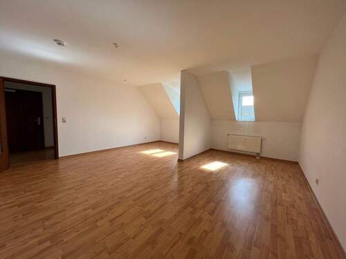 Zimmer - 1 Zimmer Etagenwohnung zur Miete in Chemnitz