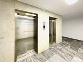 Zugang zum Lift - 