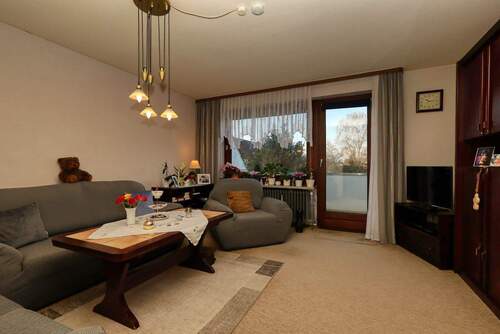 Wohnzimmer - 3 Zimmer Etagenwohnung in Bremerhaven