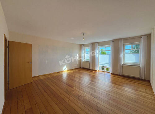 Elternschlafzimmer mit traumhaftem Blick in den Garten - 