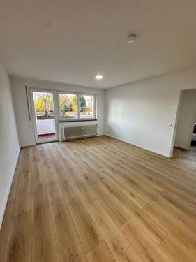 Wohnzimmer - Etagenwohnung mit 61,00 m&sup2; in Kaiserslautern zum Kaufen