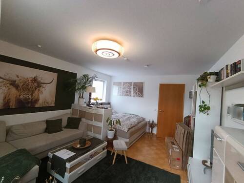 Wohnzimmer - 2 Zimmer Etagenwohnung in Berlin