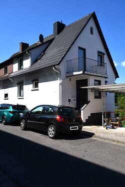 Bild 3 - 4 Zimmer Doppelhaushälfte in Bad König