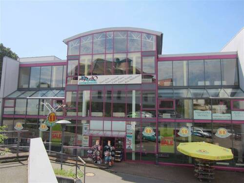 Außenansicht - *Erdgeschoss-Einzelhandelsfläche im Apenke-Zentrum*