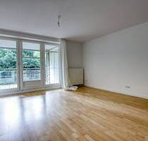 DREAMHOUSE Immobilien: Ruhe, Komfort und eigener Tiefgaragenplatz - Hamburg Eppendorf