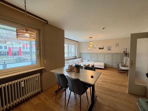 Wohnen / Essen - Einziehen & wohlfühlen - sonnige 2-Zimmer-Wohnung in Kurstadtlage
