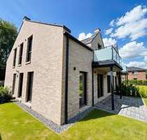 Erstbezug! Schöne Dachgeschoss-Neubauwohnung - Park und See vor der Tür! - Hamburg Lurup