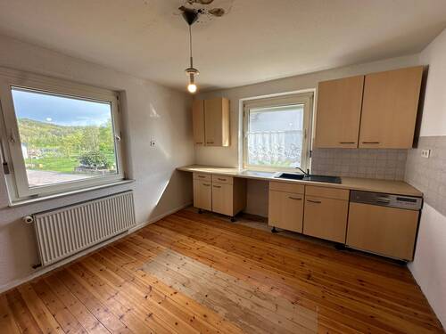 Küche - 7 Zimmer Einfamilienhaus zum Kaufen in Dörnbach