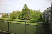 Ausblick vom Balkon - 2 Zimmer Etagenwohnung zur Miete in Chemnitz