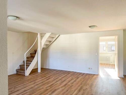 Wohnzimmer - Etagenwohnung mit 95,00 m&sup2; in Köln zur Miete