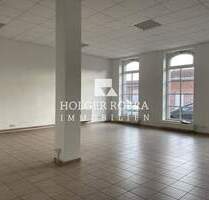 Geräumiger Gewerbe-Büro-Praxisraum in bester Lage und großem Parkplatz - Salzwedel