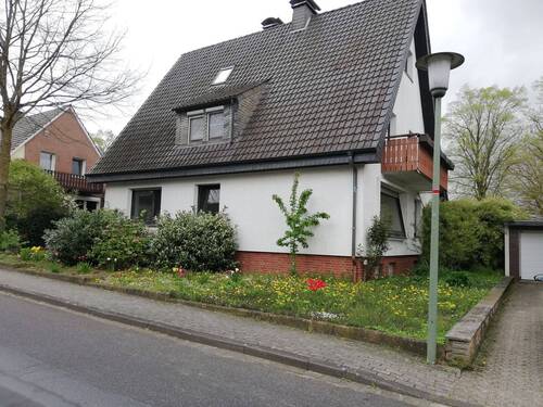 Straßenansicht 2 - 7 Zimmer Mehrfamilienhaus, Wohnhaus zur Miete in Bad Iburg
