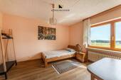 ...als Kinderzimmer oder Büro nutzbar... - 