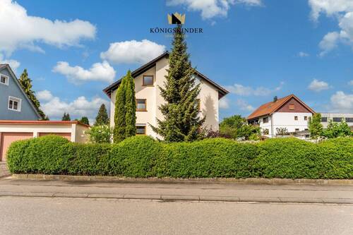 Großzügiges Zweifamilienhaus... - 1 Zimmer Mehrfamilienhaus, Wohnhaus zum Kaufen in Aichhalden