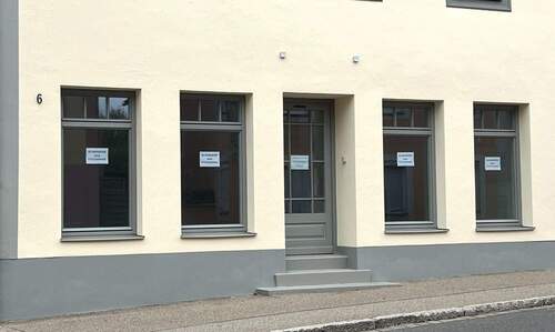 Platz für Ihren Schriftzug.jpg - 