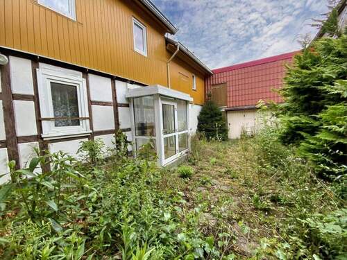 Geschützter Innenhof - Einfamilienhaus mit 264,00 m&sup2; in Niederdorla zum Kaufen