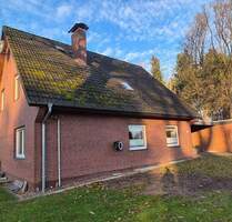 Einfamilienhaus mit Keller in ruhiger Lage von Bötersen zu verkaufen