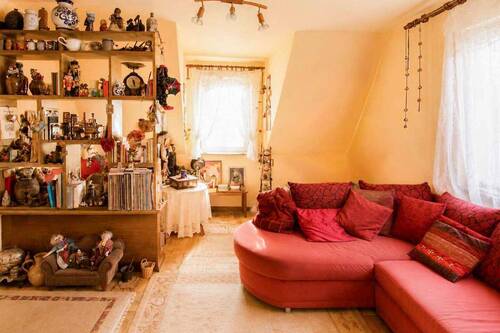 Wohnzimmer(2) - Etagenwohnung mit 102,00 m&sup2; in Stuttgart zum Kaufen