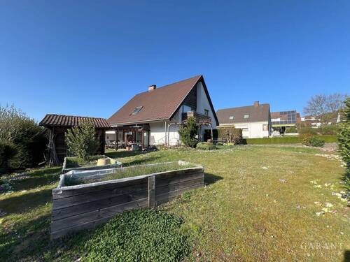 Ansicht/Garten - 6 Zimmer Einfamilienhaus zum Kaufen in Plüderhausen